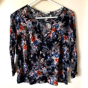 American Eagle Outfitters long sleeve blouse